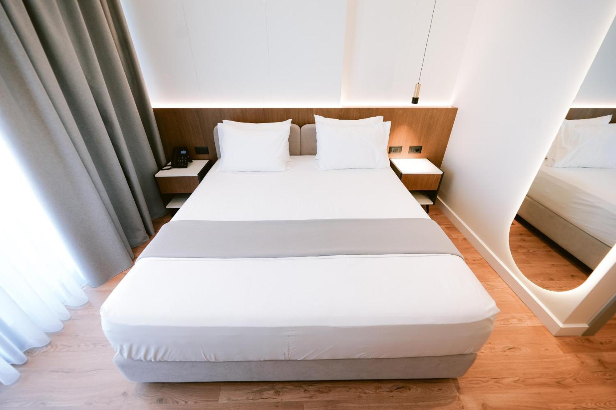 Euro Hotel Ksamil Exteriér fotografie