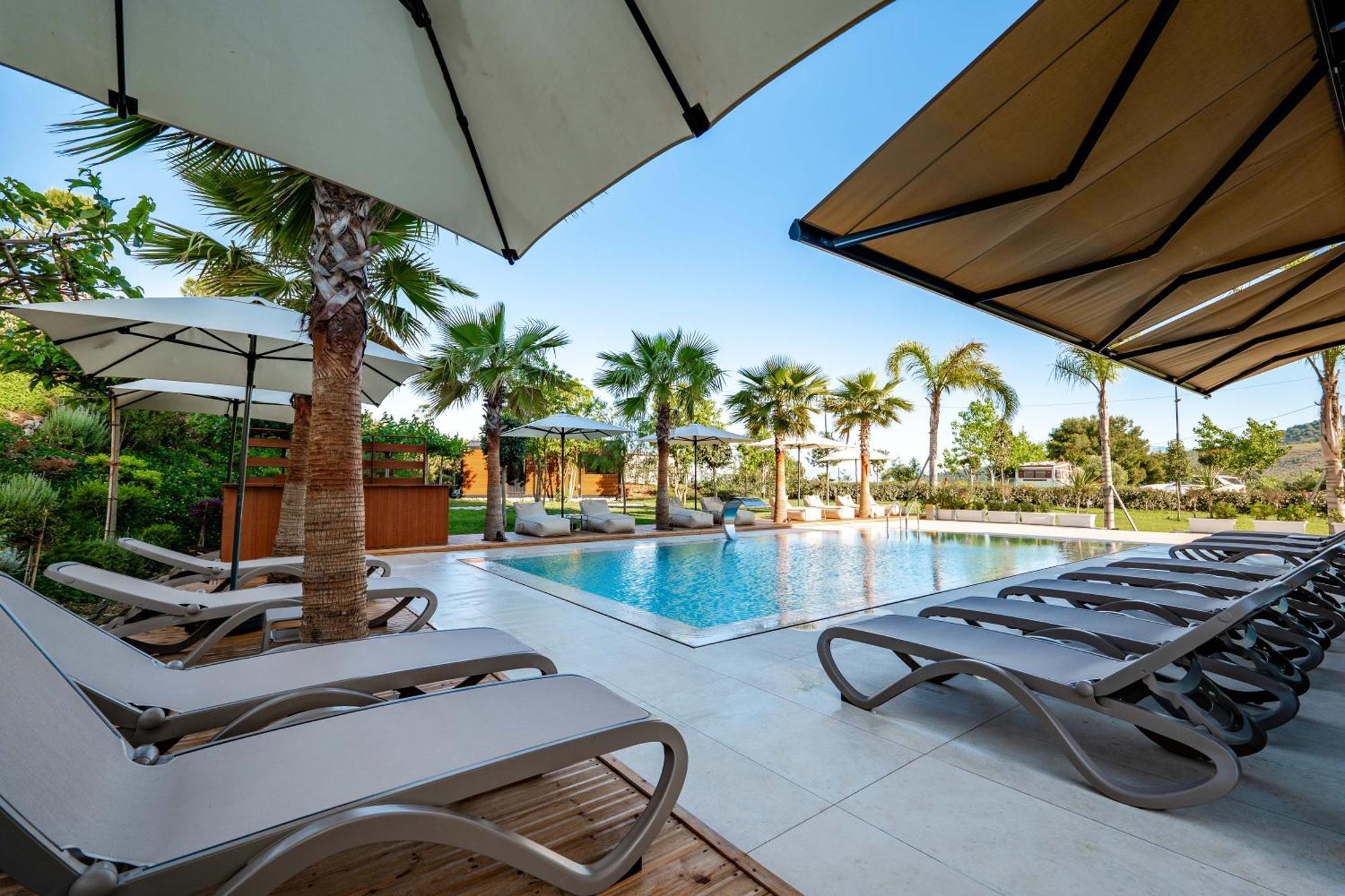Euro Hotel Ksamil Exteriér fotografie