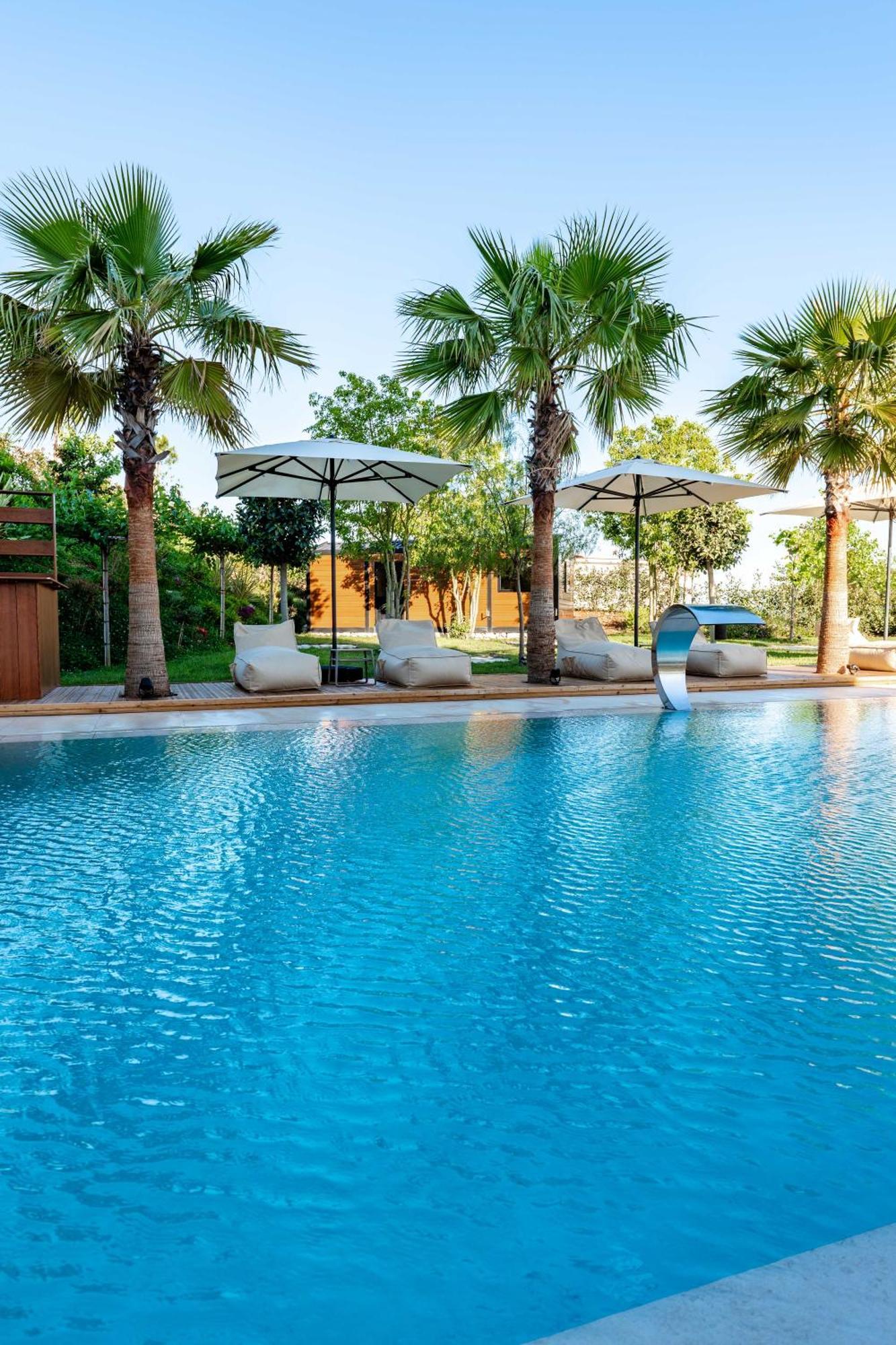Euro Hotel Ksamil Exteriér fotografie
